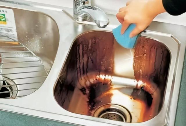 如何处理厨房油污，一招搞定不费力，分享11个清理小妙招